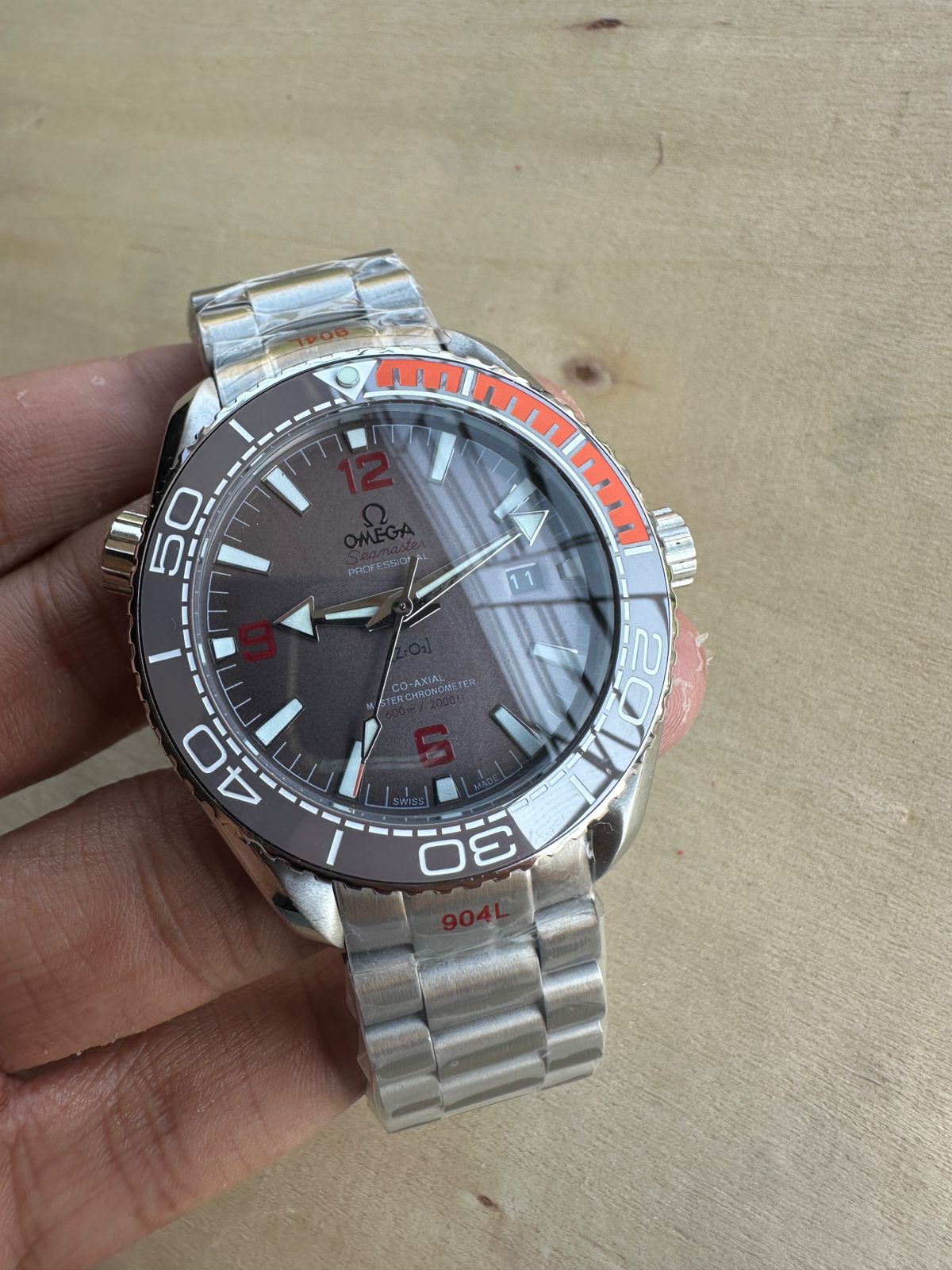 Omeg.a automatic