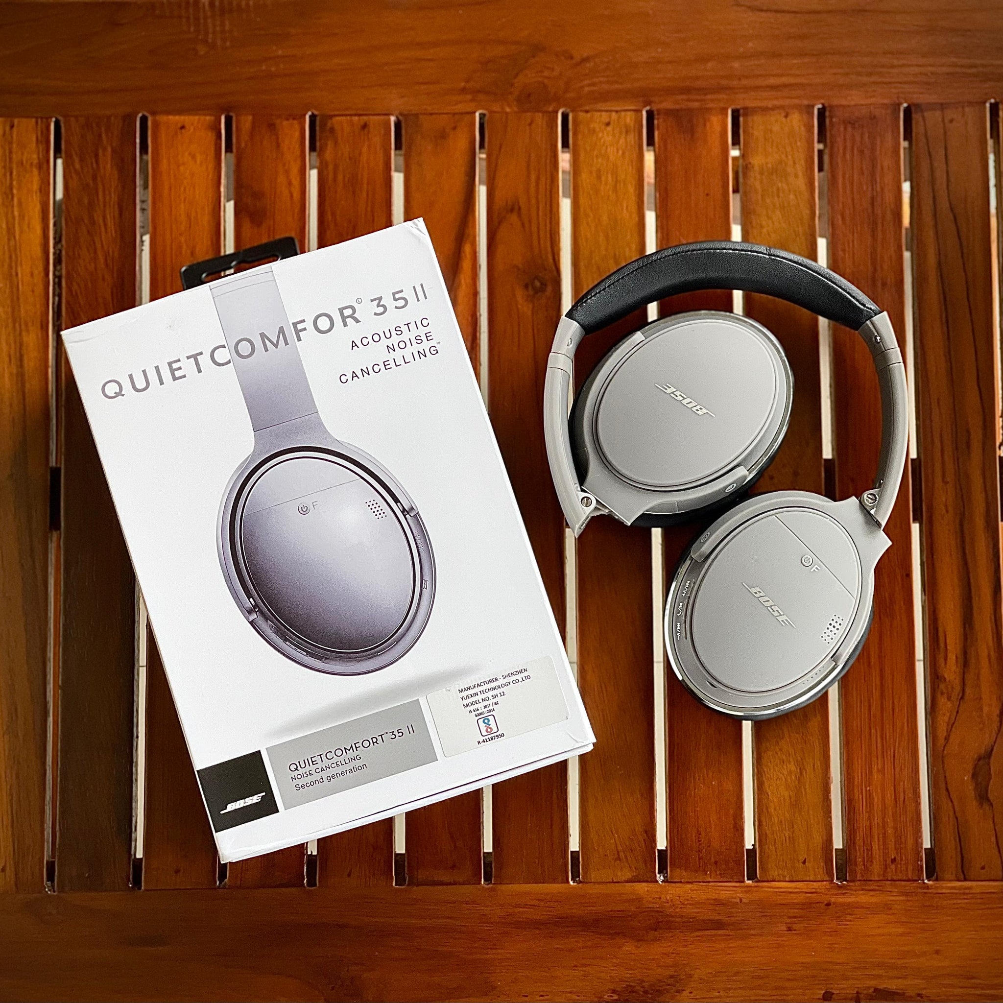 Bos_e Headphones