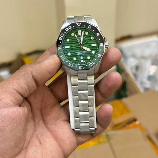 TA.G HEUE.R AQUARACER