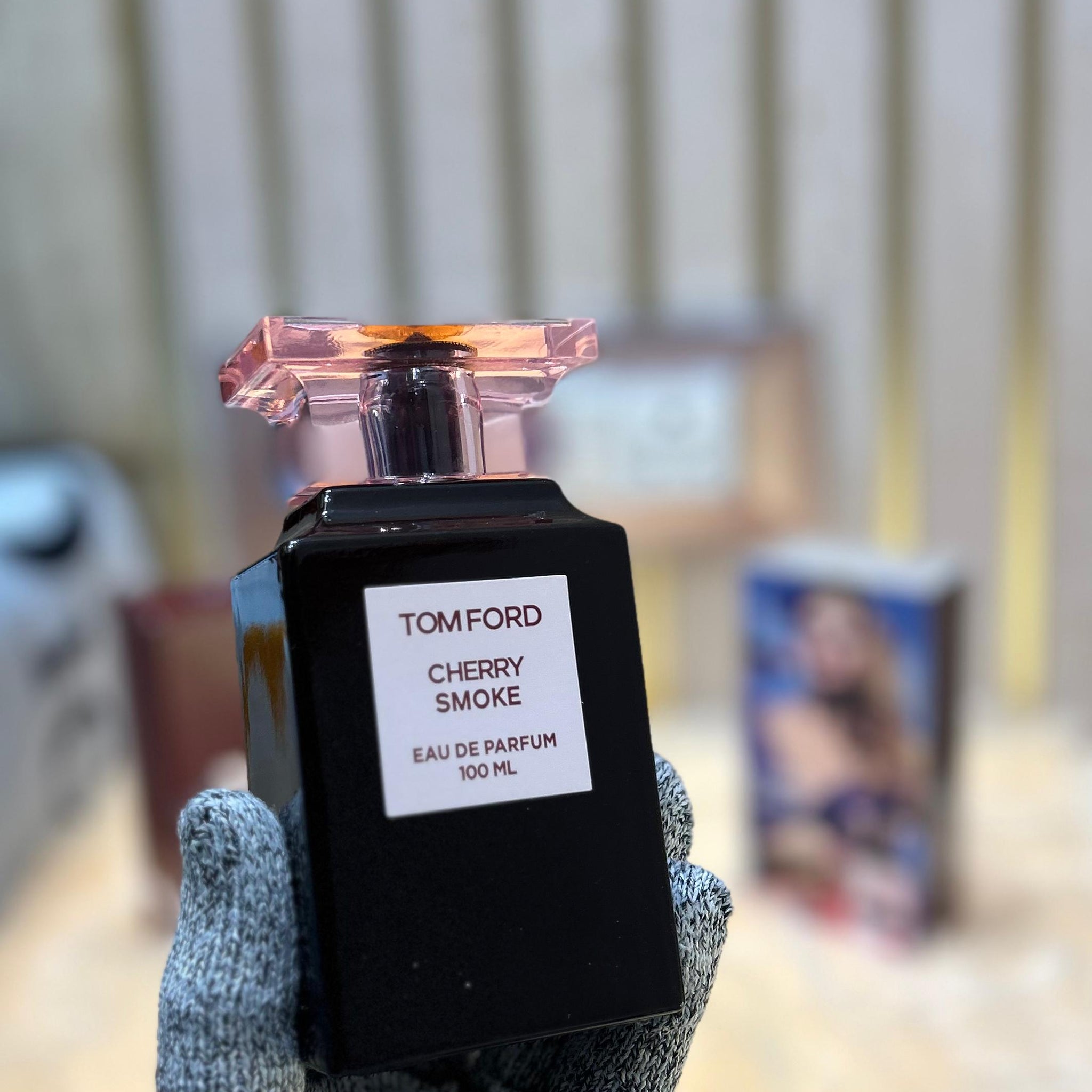 Tom.ford cherry smoke perfume